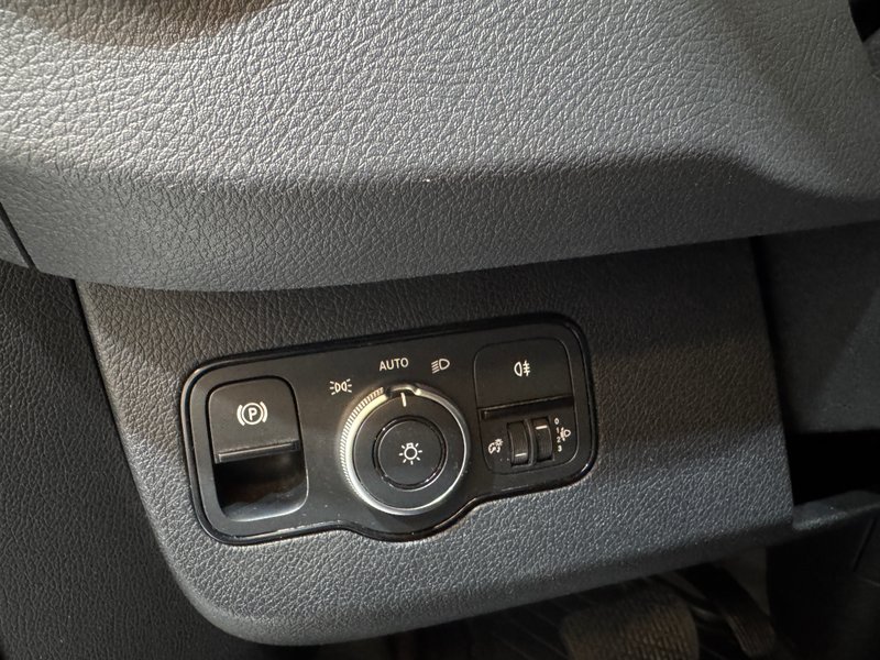 Mercedes-Benz 2023, foto 11