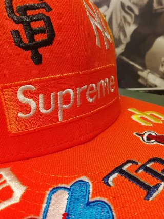 Gorra Supreme Naranja MLB Talla 7.3/8