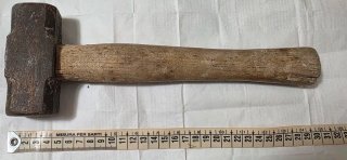 Mazzetta da muratore in ferro e legno