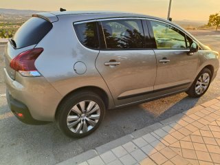 Peugeot 3008 2014