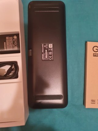 Samsung Galaxy Watch6 + Cargador Trio + Protector