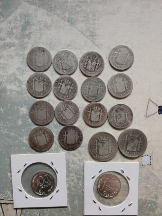 Monedas de Plata 1 Peseta 1837 y Carlos III
