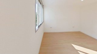 Piso en venta en Pueblo Nuevo en Madrid