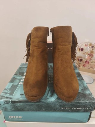 Botines MTNG con flecos y cuña - Talla 38
