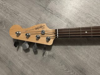 Bajo Squier Precision Bass Affinity Fender