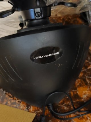 Volante Thrustmaster Ferrari Universal Challenge P