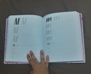 Cuaderno Letras Bonitas