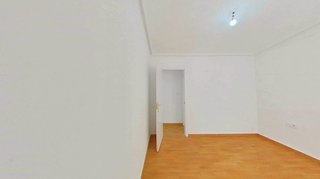 Piso en venta en Torrefiel en Valencia