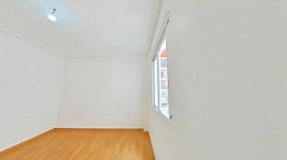 Piso en venta en Torrefiel en Valencia