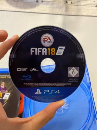 FIFA 18 PS4 (PlayStation 4) - EA Sports