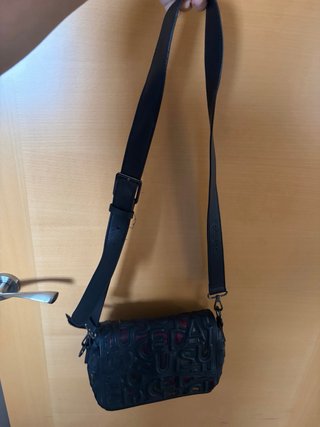 Bolso Desigual Negro con Detalles Multicolor