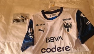 Camiseta.Sergio Canales. TallaM. Real Racing Club.