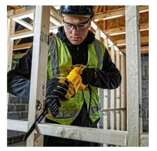 Sierra Sable DeWALT DW304PK + 58 Hojas, como NUEVA