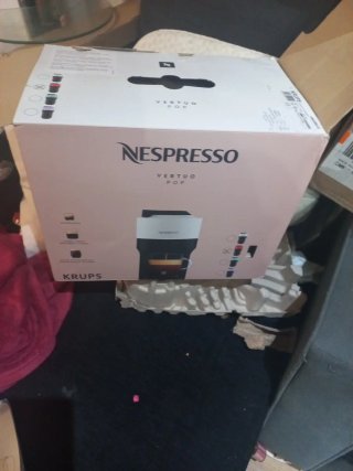 Cafetera Nespresso Krups Vertuo Pop Roja