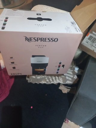 Cafetera Nespresso Krups Vertuo Pop Roja