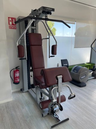 Máquina Technogym Única
