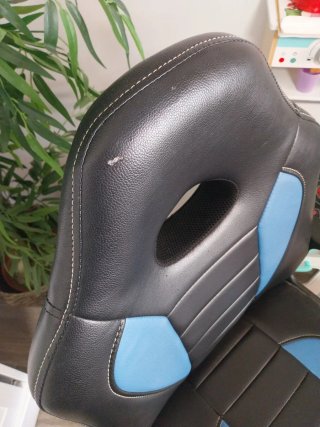 Silla de ordenador con ruedas negra y azul