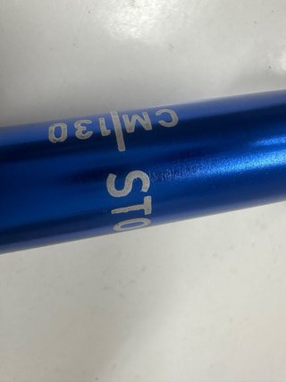 Bastón de senderismo plegable azul