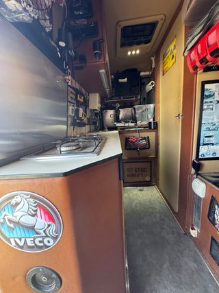 Iveco Turbodaily 4x4   35/10  camperizado