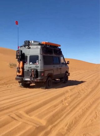 Iveco Turbodaily 4x4   35/10  camperizado