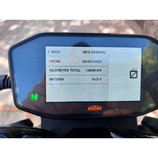KTM 890  Duke R (2020-2024) KTM DUKE 890 R 2023 2023