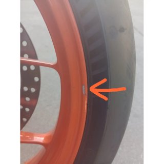KTM 890  Duke R (2020-2024) KTM DUKE 890 R 2023 2023