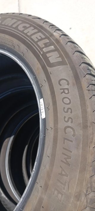 Michelin 225/60 R18 104W Neumático