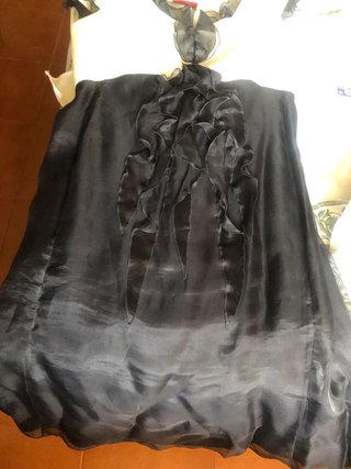 Vestido de cóctel blanco y negro