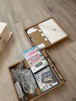 Nintendo Wii U Wii Party U Basic Pack 8GB