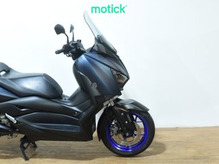 YAMAHA XMAX 300