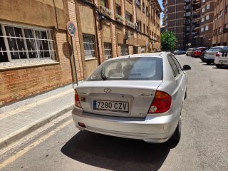 Hyundai Accent etiqueta b único propietario