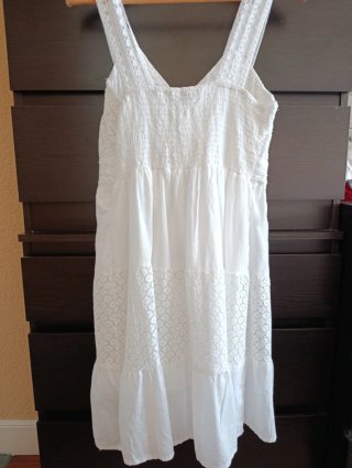 Vestido blanco de encaje