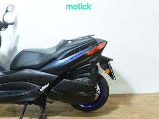 YAMAHA XMAX 300
