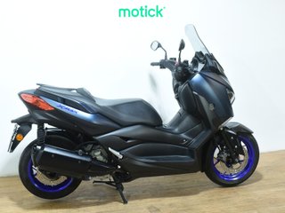 YAMAHA XMAX 300
