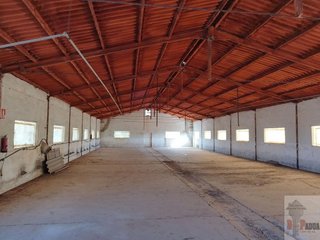 Nave industrial en venta en Campillos