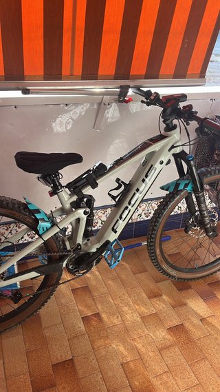 Bici eléctrica montaña Focus jam 2 2022