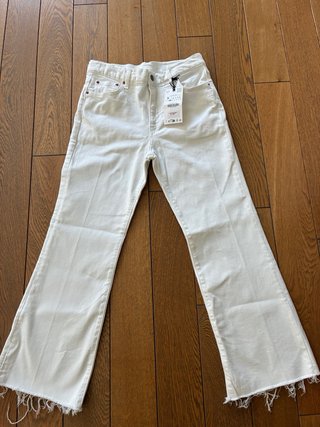 Pantalón vaquero blanco Zara temporada