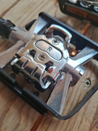 Pedales SPD Btwin con calas
