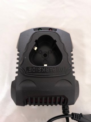 Cargador Parkside 12V PLGK 12 A2 Como nuevo