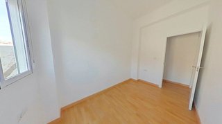Piso en venta en Natzaret en Valencia