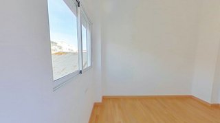 Piso en venta en Natzaret en Valencia