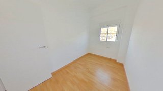 Piso en venta en Natzaret en Valencia