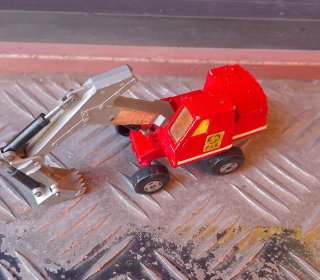 Escavatore idraulico Matchbox Kingsize