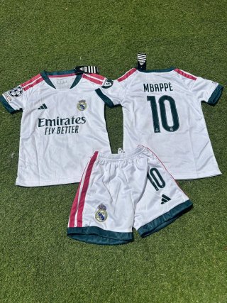 Conjunto Real Madrid Mbappé 10