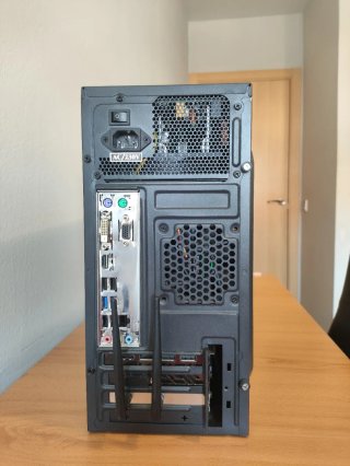 Torre PC Tacens Negra