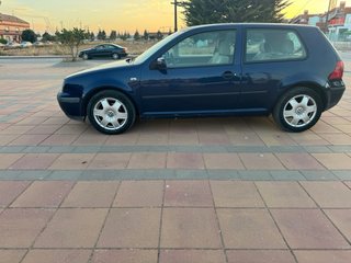 Volkswagen Golf 2002