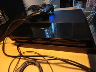 Playstation 4 FAT 500GB + Controller Nero