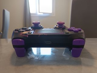PS4 Slim 500GB + Mando Morado + Cables