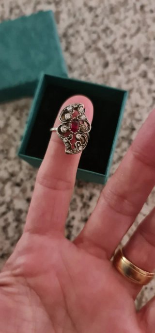 Anillo Plata 800 con Piedra Roja