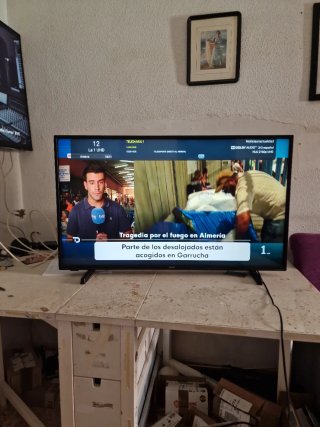 Smart TV Hitachi 43 Negra